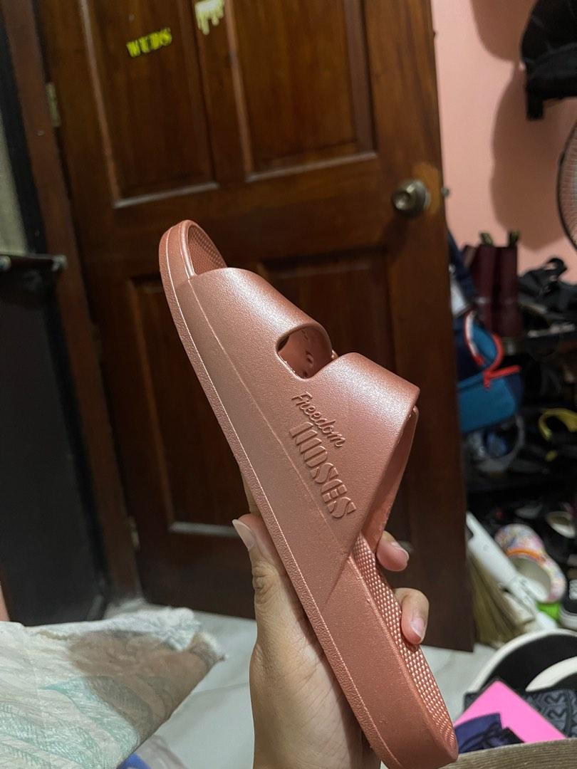 Freedom moses size 8 sales