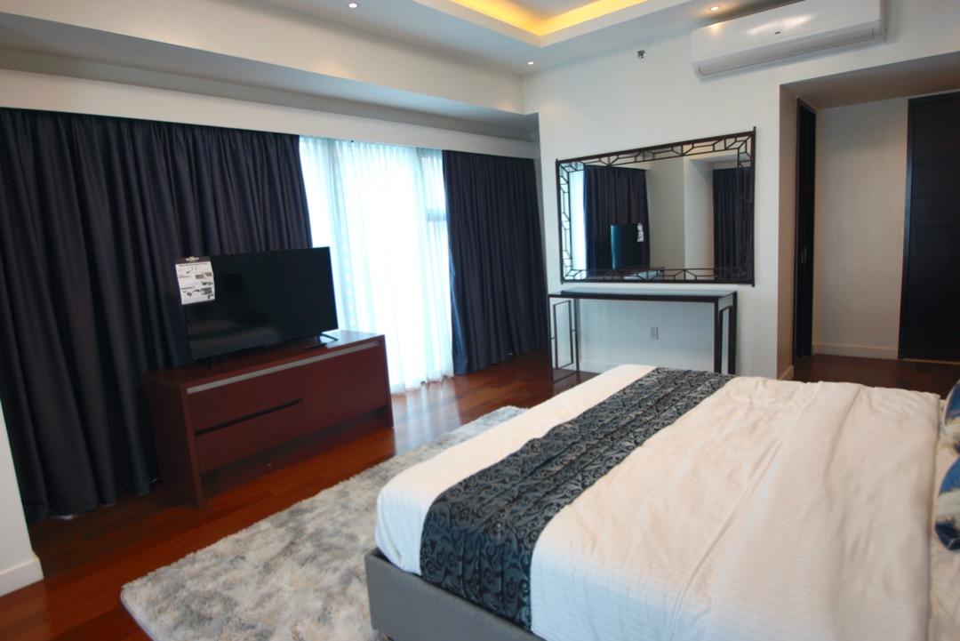 Furnished 4BR Unit at Grand Hyatt Manila Residences for Rent (GHR 35C ...