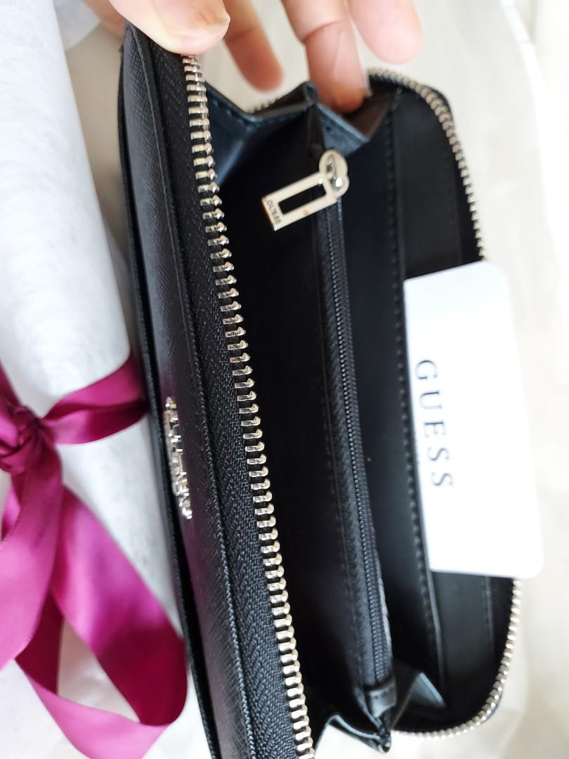 GUESS Wallet, Women's Fashion, Bags & Wallets, Purses & Pouches on