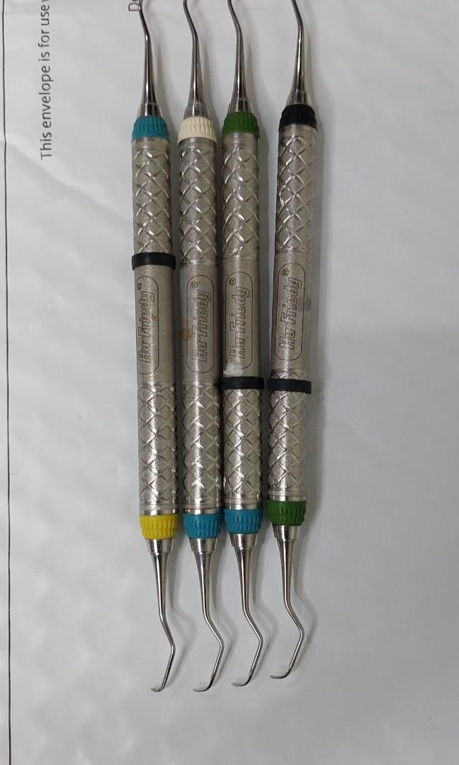 Hu friedy Anterior Sickle scaler with Anterior Universal curette