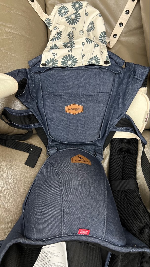 IAngel baby hipseat carrier, Babies & Kids, Going Out, Carriers