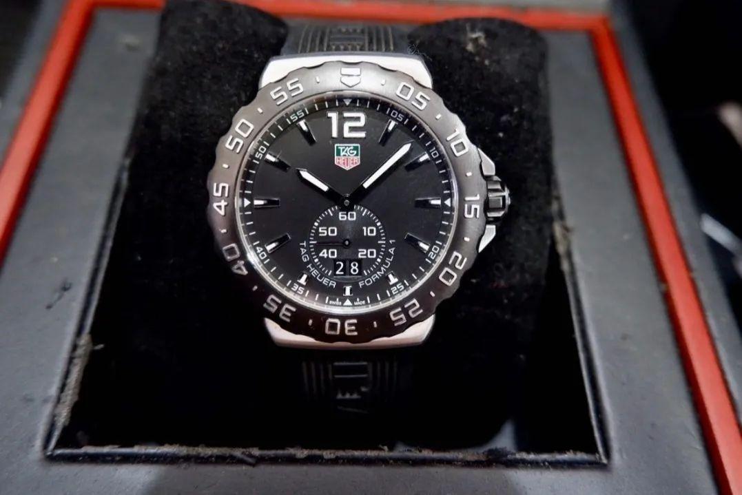 Tag heuer deals formula 1 wau1110