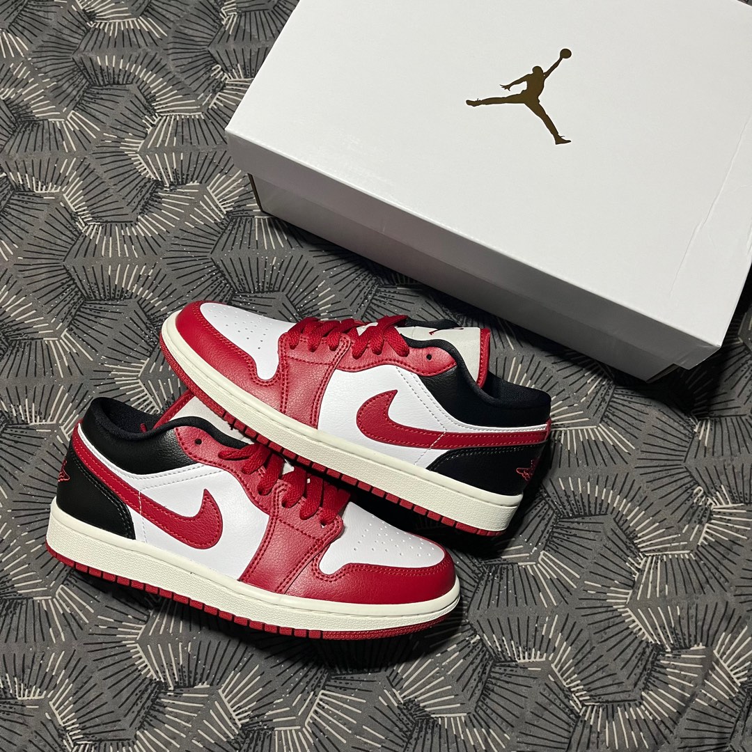 jordan 1 low black toe womens