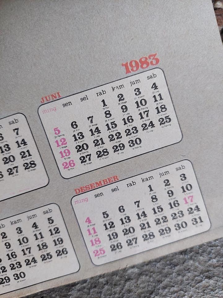 kalender poster kertas ria film 1983 2 lembar, Antik, Pajangan di Carousell