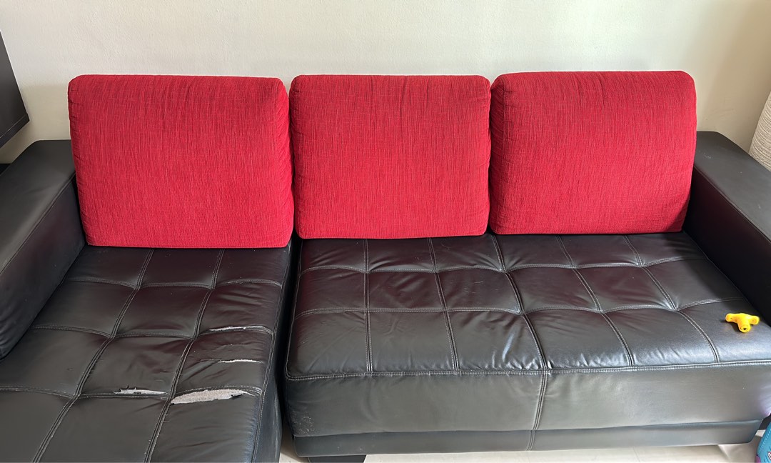 3 seater L shape chaise lounge sofa for sale, Furniture & Home Living