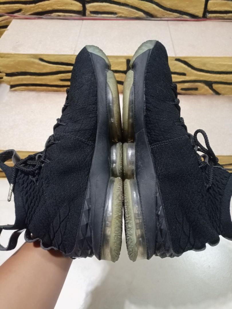 Lebron 15 black outlet gum for sale