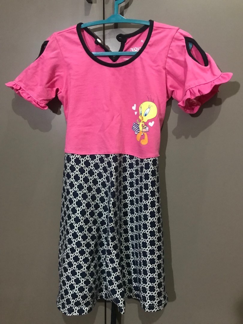 Looney Tunes Dress, Babies & Kids, Babies & Kids Fashion on Carousell