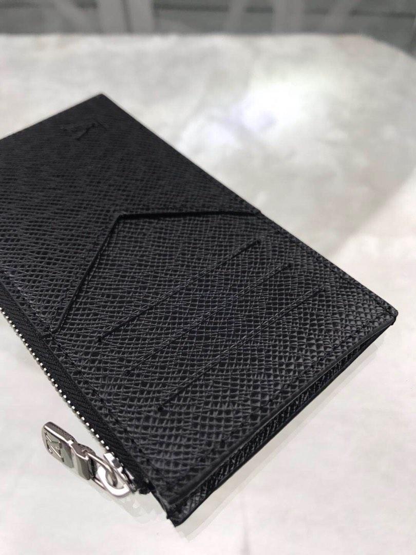Louis Vuitton M62914 Taiga Coin Card Holder Black mens