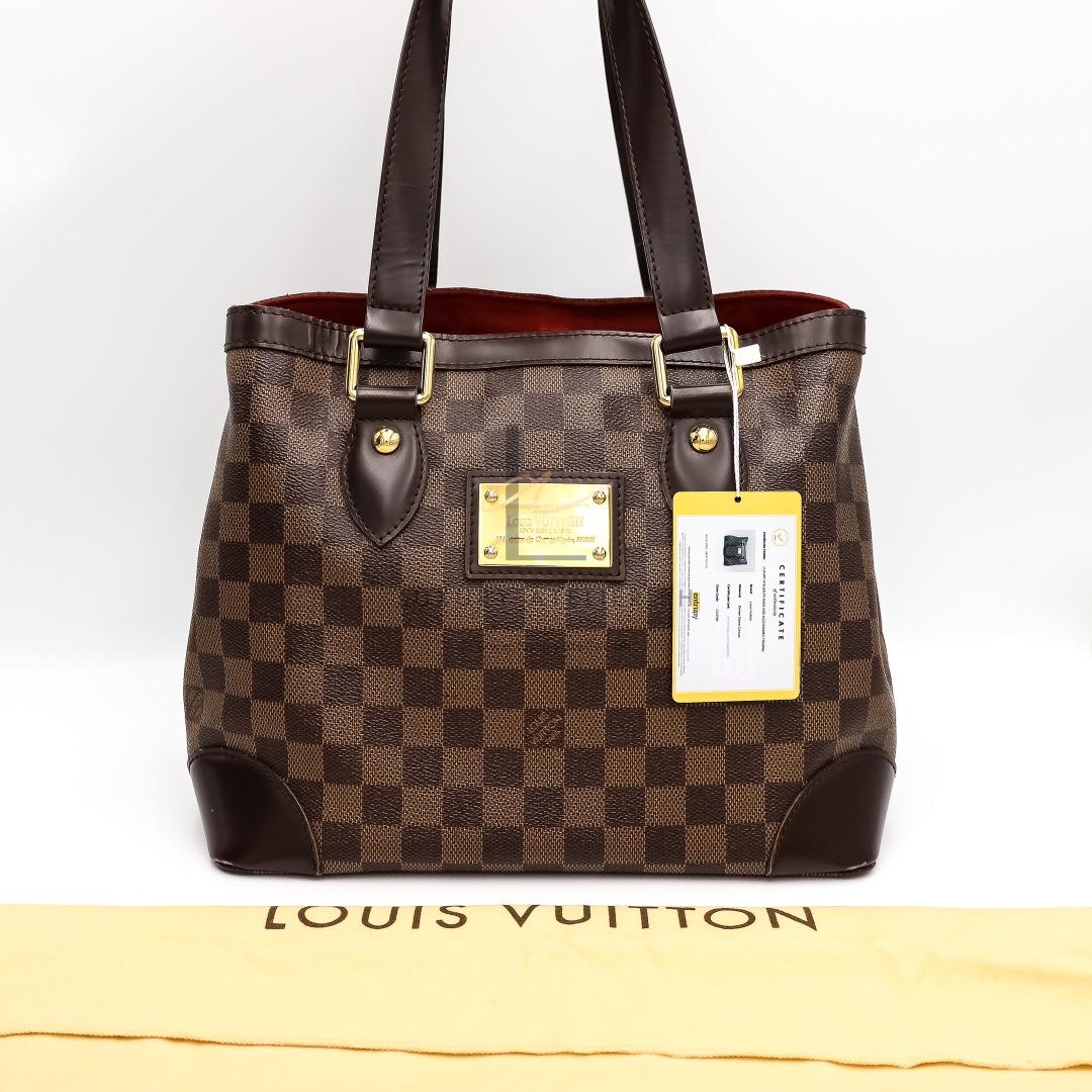 LV Louis Vuitton Hampstead PM DE; Date Code: CA3190 (Category: Luxury Bags & Wallets) located in Paranaque City. Submitted by luxuryatelier.ph (Listing ID 1193248944, Image 2). Description: ON CLEARANCE SALE! Price posted is for cash/bank transfer payment only. No more haggling, price is below cost already. Model: Hampstead PM DE; Date Code: CA3190 Condition: 8-8.5/10 Very Good Condition Material: Canvas; Color: Damier Ebene; Hardware: GHW Size: 