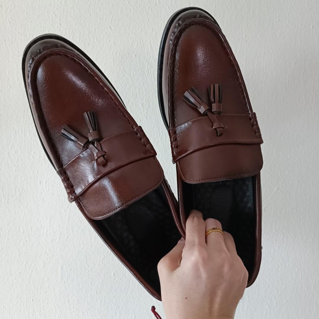 Mens dress hotsell loafers with tassels