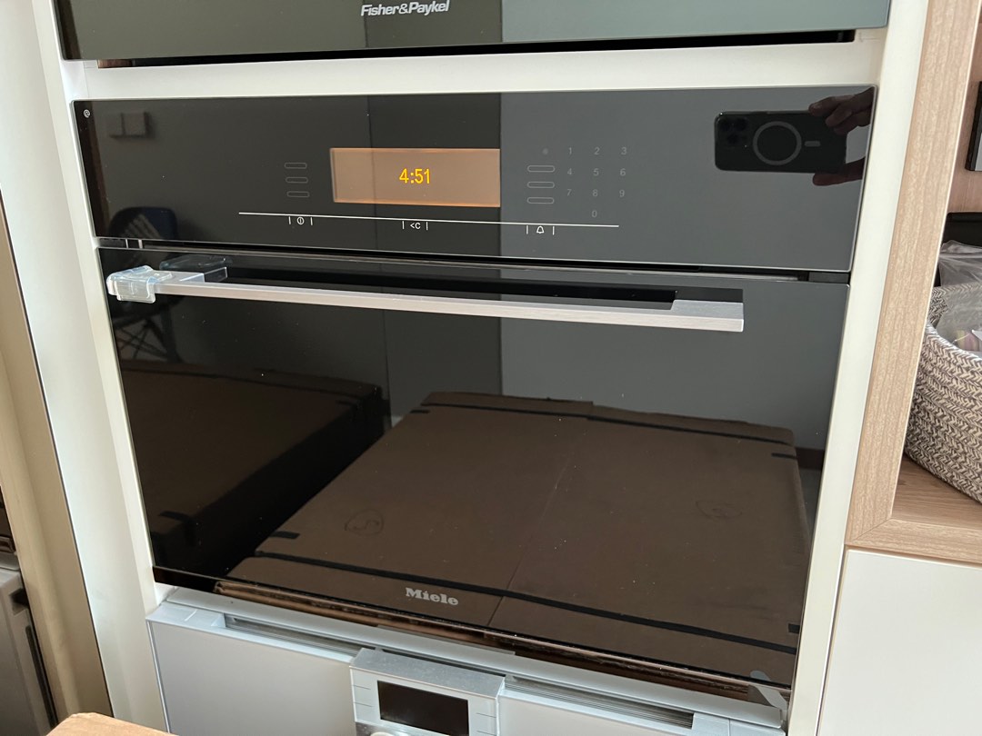 Miele built in steam oven DG5088, TV & Home Appliances, Kitchen