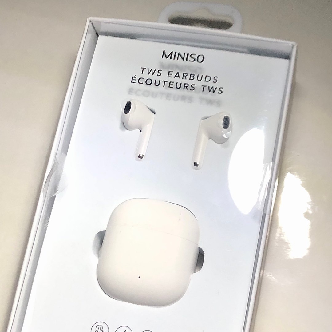 Miniso Wireless Earphones Earbuds free sf if within metro manila