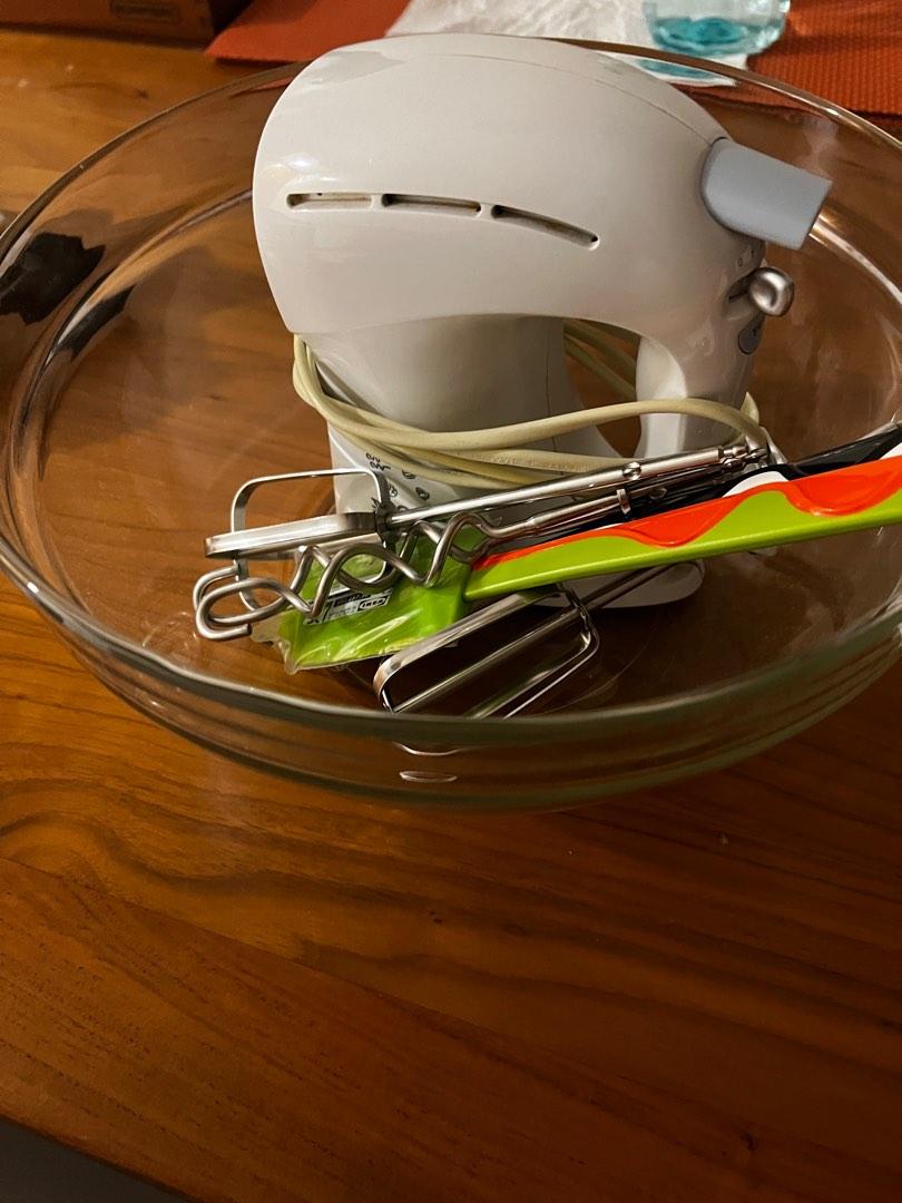 Mixer set, Furniture & Home Living, Kitchenware & Tableware, Bakeware on Carousell
