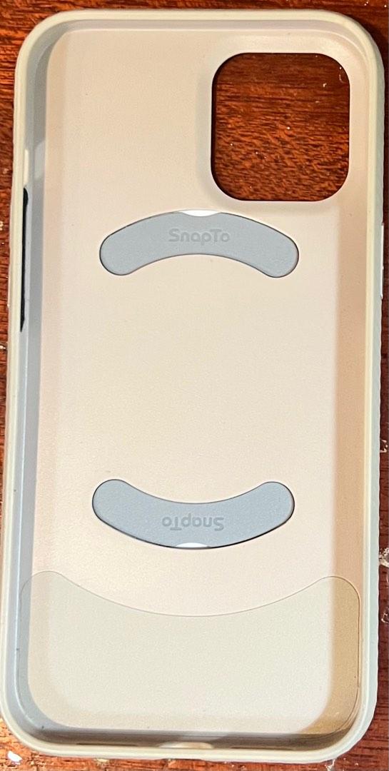 Moshi (Category: Cases & Sleeves) located in Cainta. Submitted by doctrish (Listing ID 1193233550, Image 3). Description: What you see is what you get. The back case has still protector. .