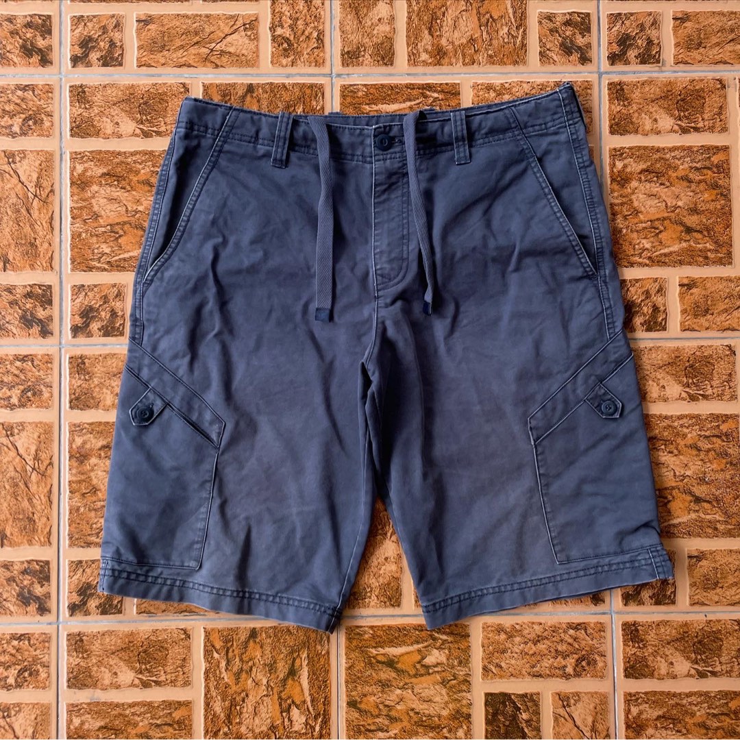 NIKE SHORT PANTS, Men's Fashion, Bottoms, Shorts on Carousell
