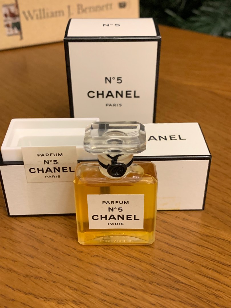 Original CHANEL N'5 Parfum 7ml , Beauty & Personal Care, Fragrance &  Deodorants on Carousell