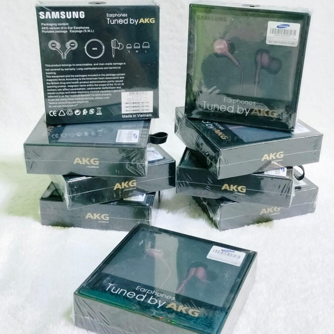 Original Samsung AKG Headset (Category: Earphones) located in Paranaque City. Submitted by audioaddict0517 (Listing ID 1193331729, Image 3). Description: .