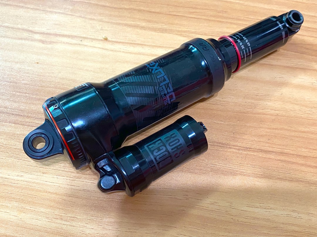 Rock Shox Super Deluxe Select R, Sports Equipment, Bicycles & Parts