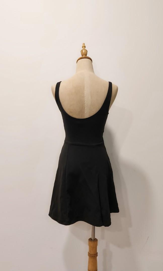 Sleeveless H M flare short black dress Women s Fashion Dresses