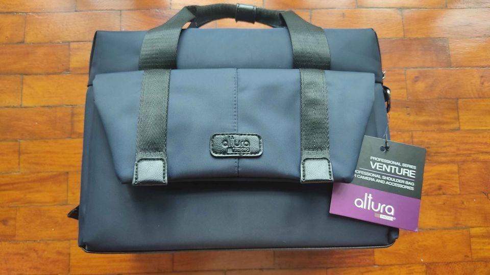 Sling bag Altura Photo Venture Shoulder Bag, Women's Fashion, Bags