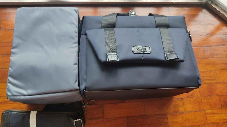 Sling bag Altura Photo Venture Shoulder Bag, Women's Fashion, Bags