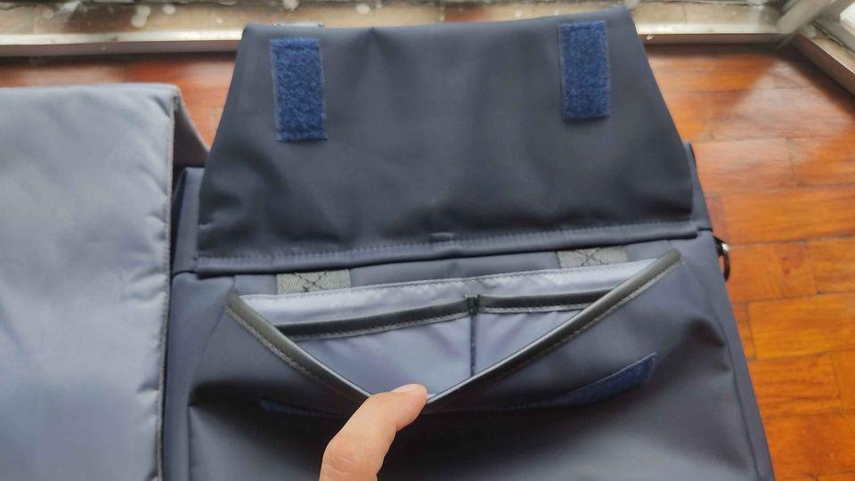 Sling bag Altura Photo Venture Shoulder Bag, Women's Fashion, Bags