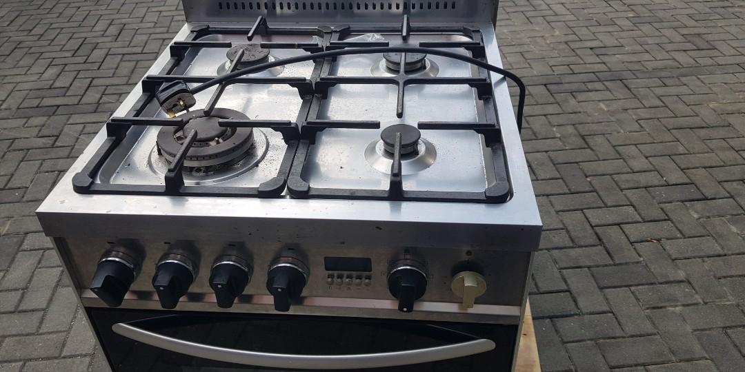 aeg gas electric stove