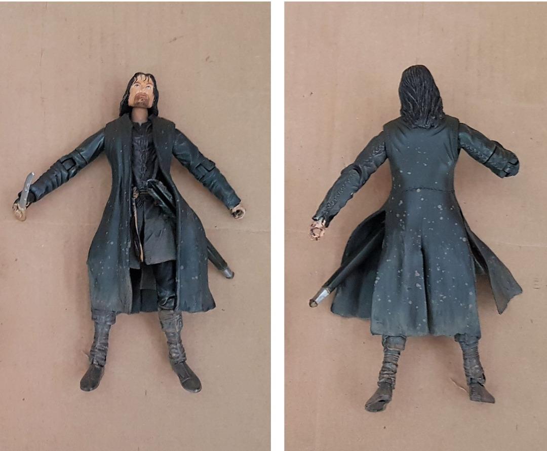 Rare lord of the rings action figures deals