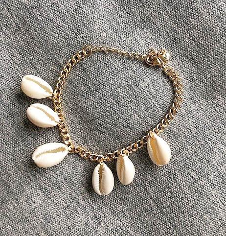 White shell clearance bracelet