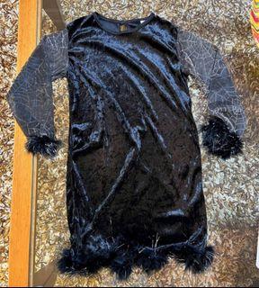 Witch costume