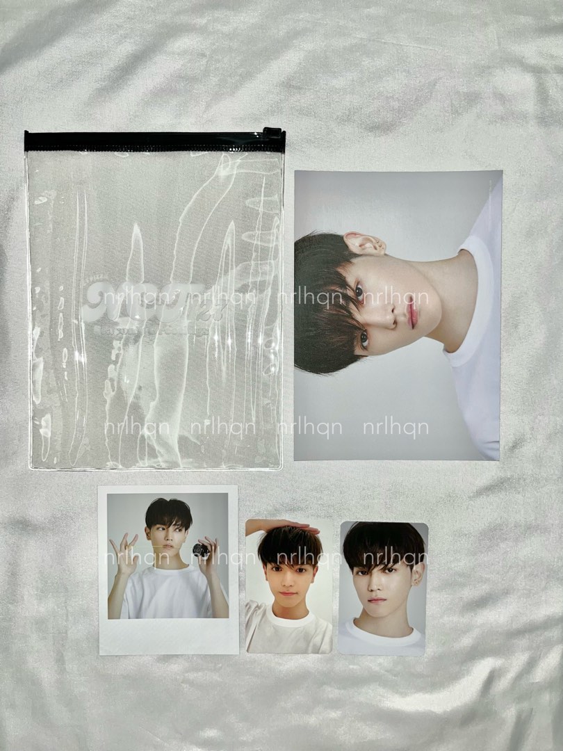WTS] Taeyong NCT 127 Season's Greeting Photo Pack, Hobbies & Toys,  Collectibles & Memorabilia, K-Wave on Carousell
