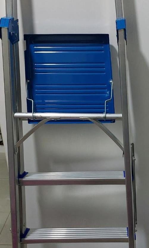 5-step aluminum lightweight ladder