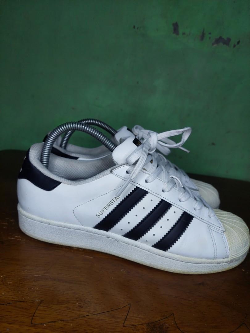 ADIDAS SUPERSTAR SIZE 6 MEN 7 WOMEN Women s Fashion Footwear