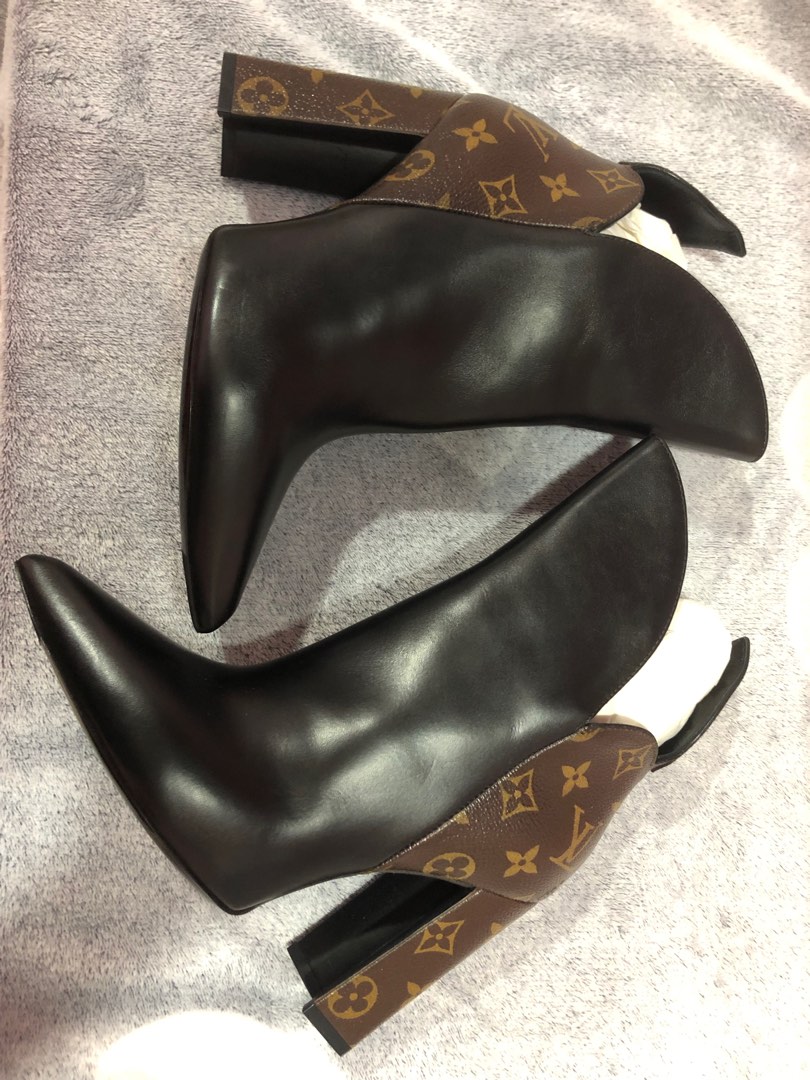 Authentic Louis Vuitton Ankle Boots Brand New Women s Fashion Footwear Boots on Carousell