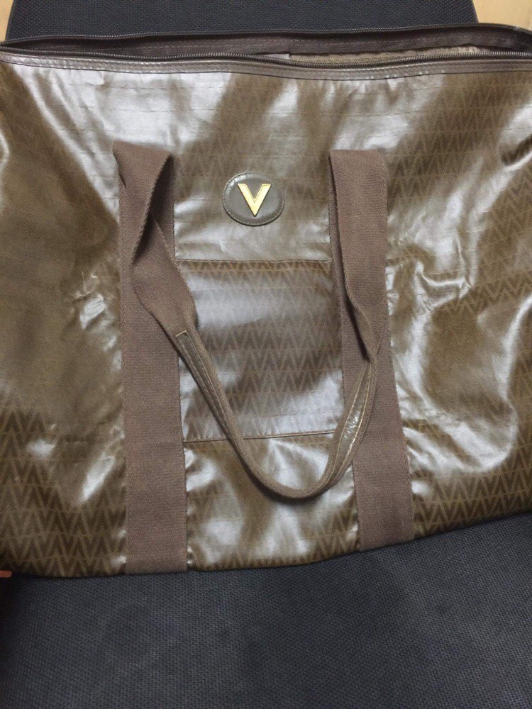 [AUTHENTIC] Valentino Travel Bag, Luxury, Bags & Wallets on Carousell
