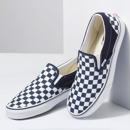 Gingham vans slip hotsell ons black and white