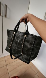 (Category: ) located in . Submitted by spring.apparel.ph (Listing ID 1193497217, Image 1). Description: .