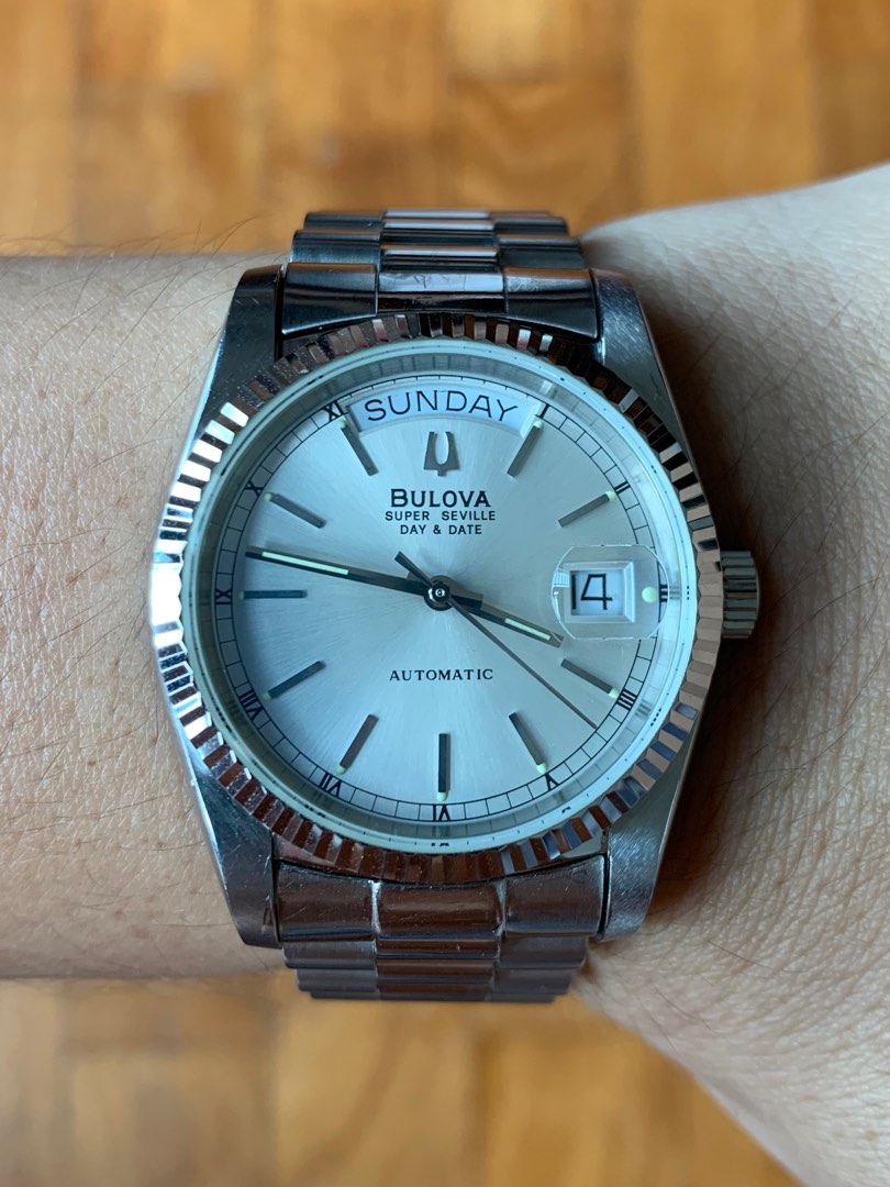 Bulova fluted bezel store