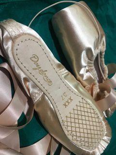 Daydance pointe shoes