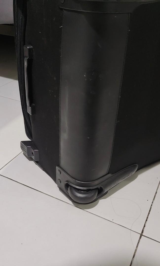 Delsey 27 " luggage, Hobbies & Toys, Travel, Luggages on Carousell