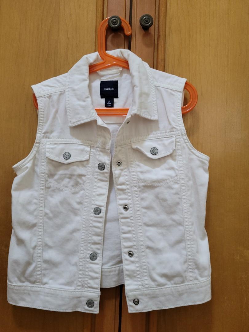 Gap white vest clearance