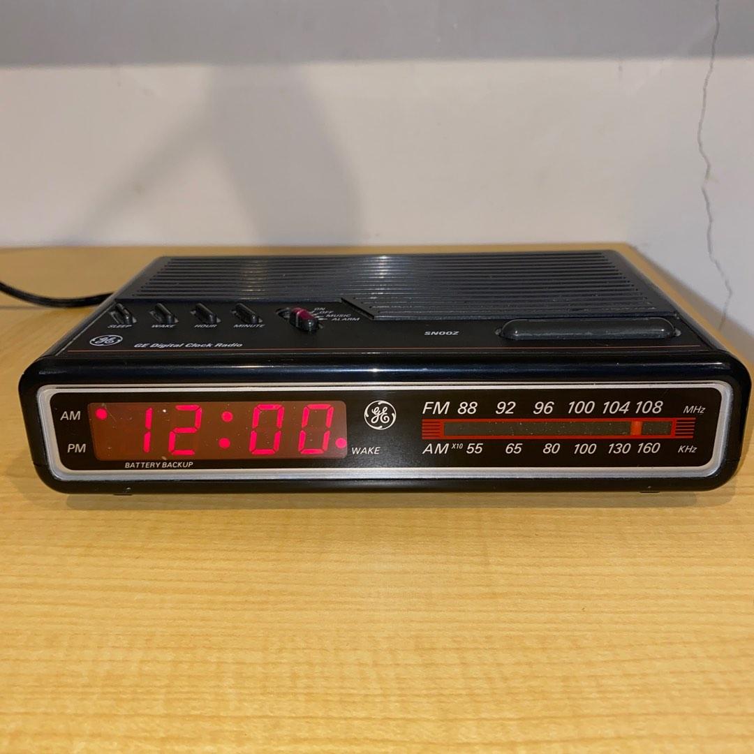 GE 74612 BKA radio alarm clock vintage, TV & Home Appliances, TV