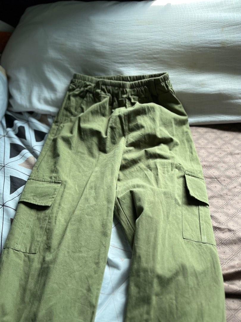 Green Cargos, Women's Fashion, Bottoms, Jeans & Leggings on Carousell
