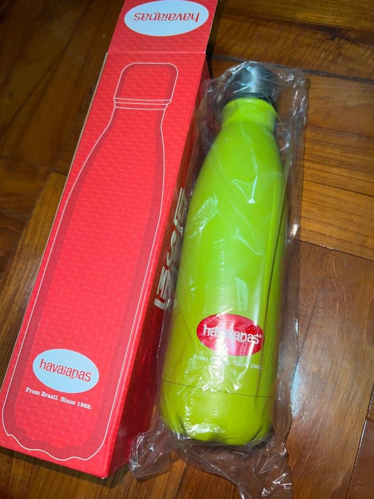 Havaianas tumbler water bottle brand new beautiful apple green