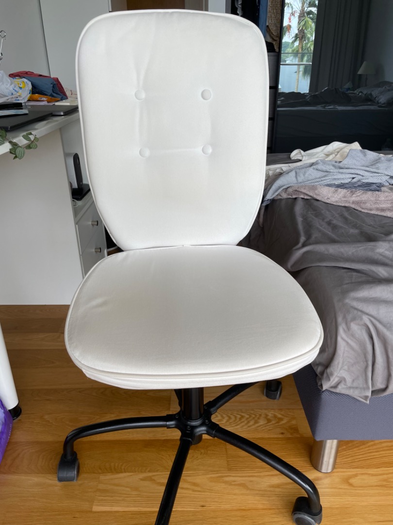 Lillhojden chair store