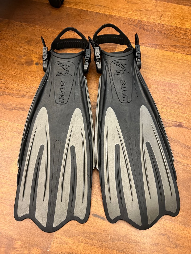 IST Sumi diving scuba snorkeling fins XS, Sports Equipment, Other