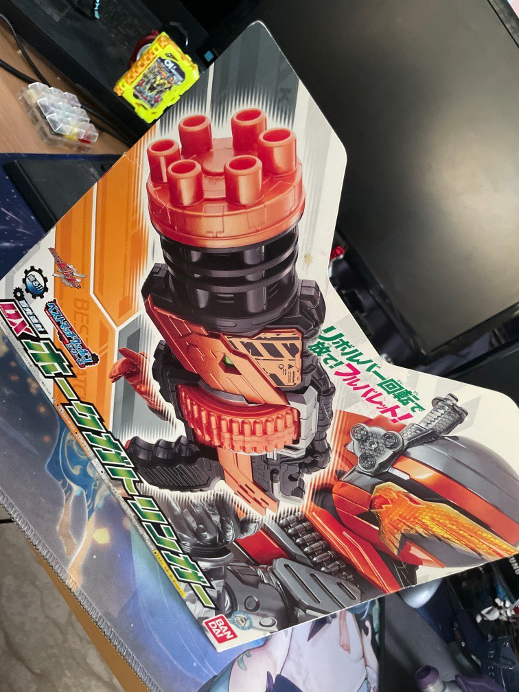 Kamen rider build Hawk Gattlinger, Hobbies & Toys, Toys & Games on ...