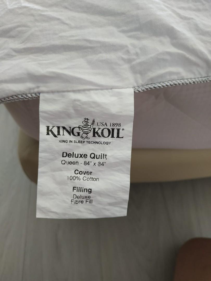 King koil queen size deluxe quilt, Furniture & Home Living, Bedding