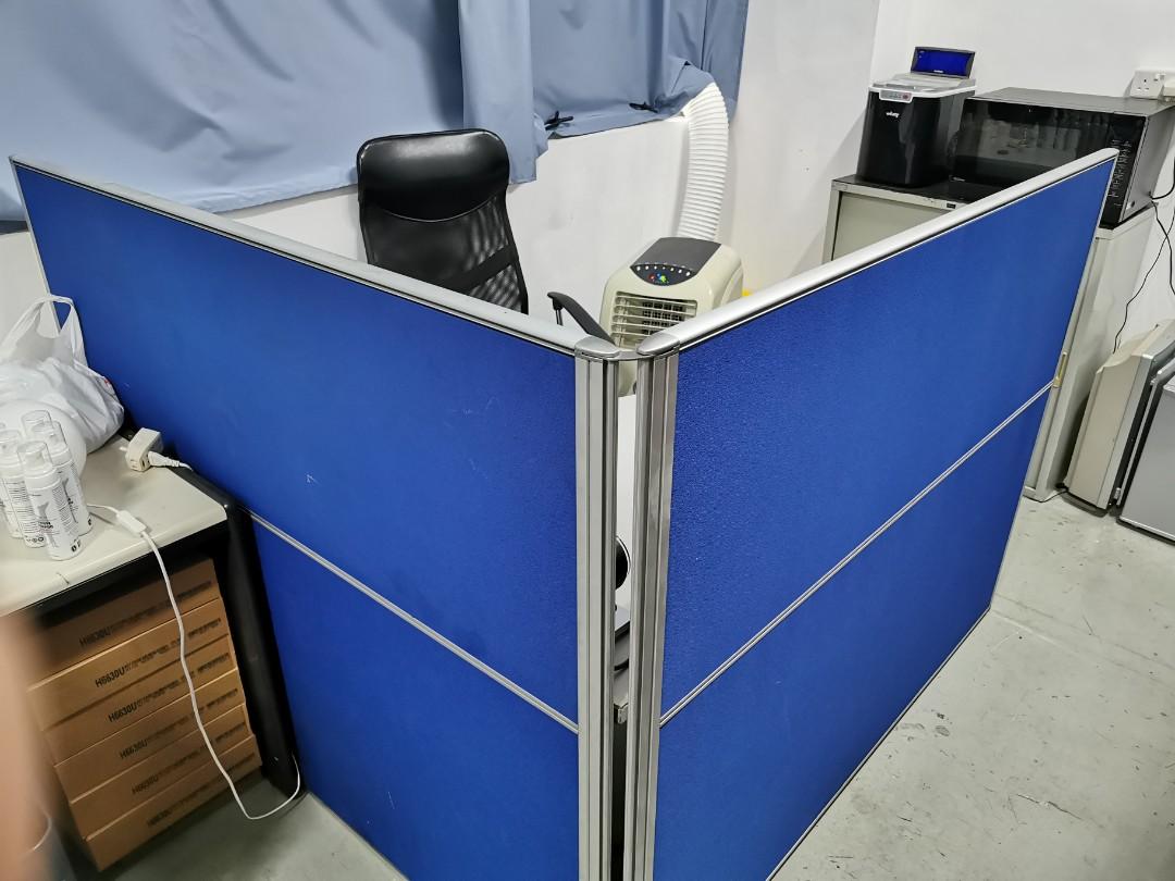 L shape partition with table, Furniture & Home Living, Furniture, Other