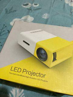 LED Pocket Projector